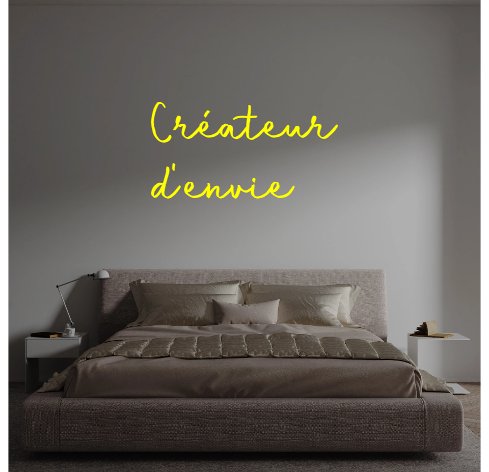 Custom text: Créateur
d