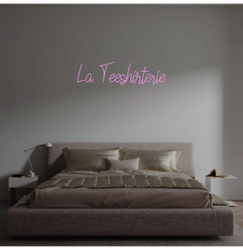 Custom text: La Teeshirterie