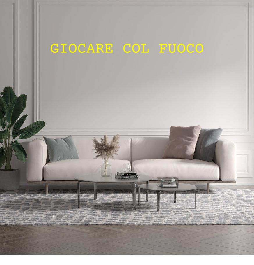 Custom text: GIOCARE COL FUOCO