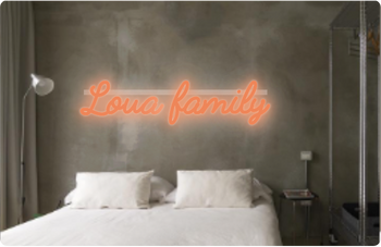 Custom text: Loua family