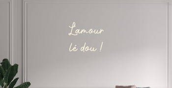 Custom text: L