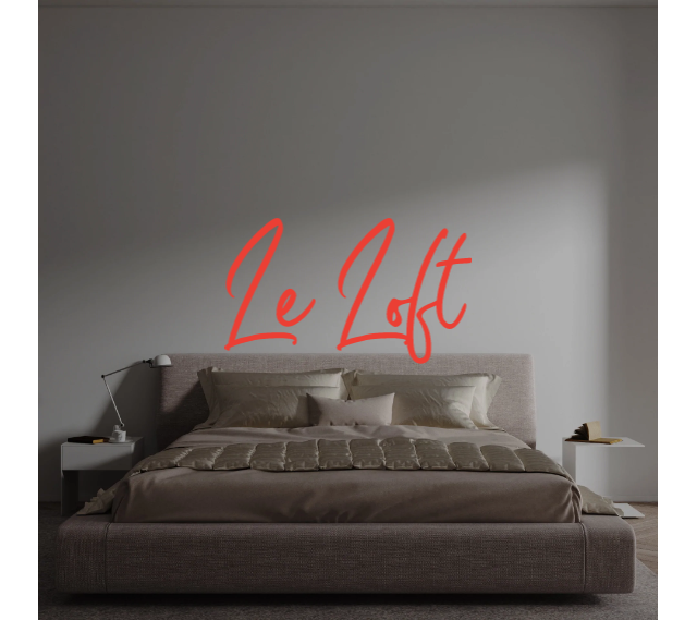 Custom text: Le Loft