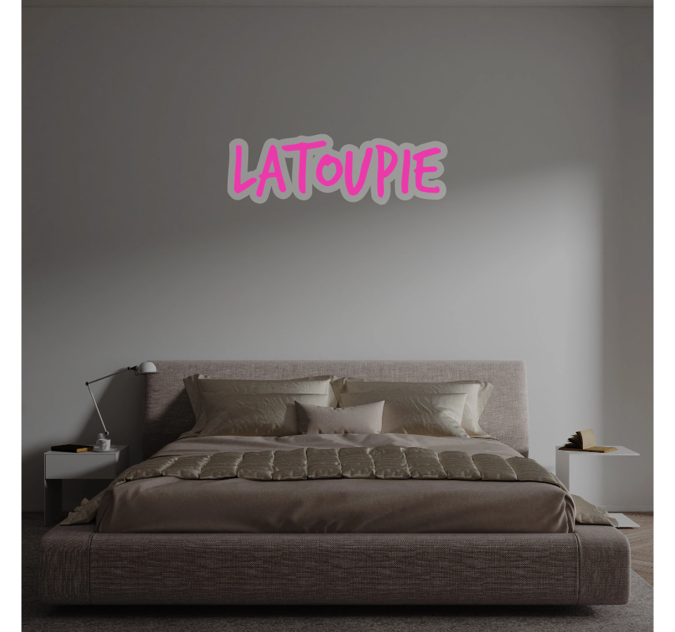 Custom text: LaToupie