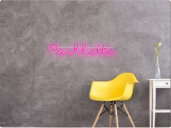 Custom text: Paillette