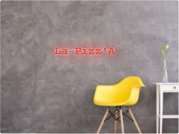 Custom text: La Pizz