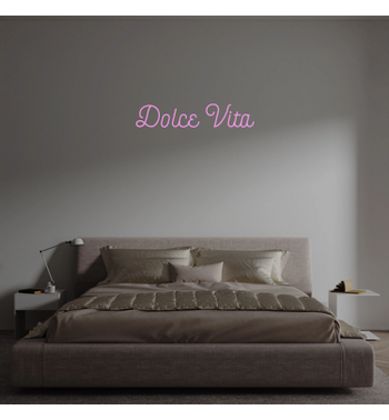 Custom text: Dolce Vita
