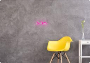 Custom text: Le Patio