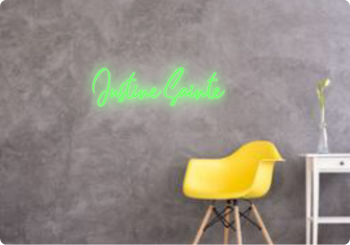 Custom text: Justine Sainte
