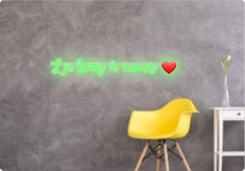 Custom text: La kaz à nous ❤