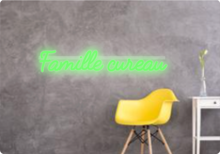 Custom text: Famille cureau