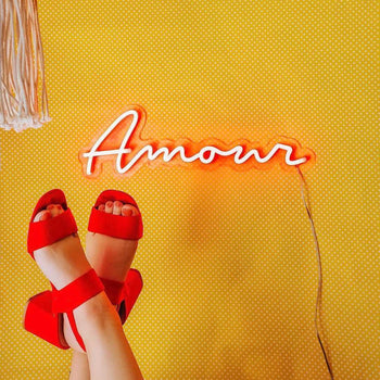 Amour Cursive, neon LED sign