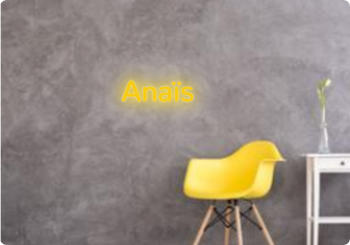 Custom text: Anaïs
