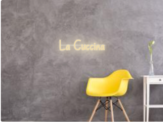 Custom text: La Cuccina