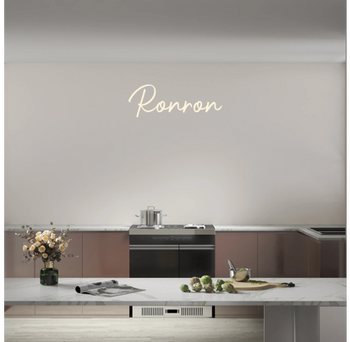 Custom text: Ronron