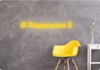 Custom text: @ Poupounne 5