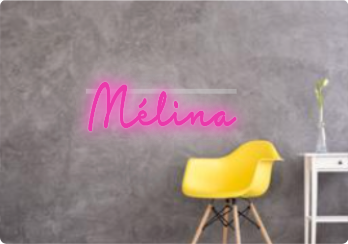 Custom text: Mélina