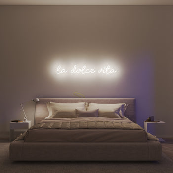 La dolce vita, neon LED sign